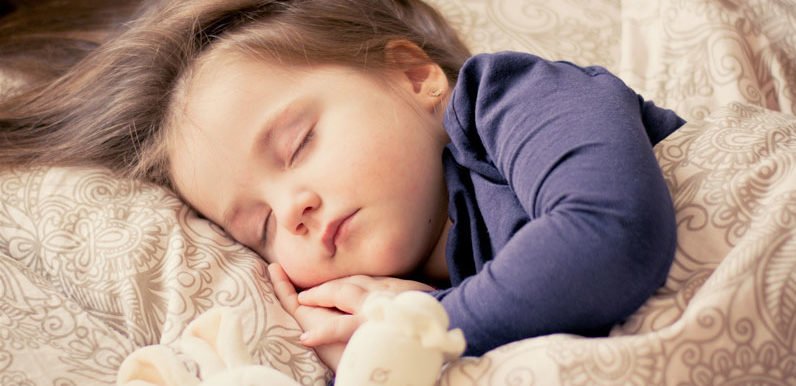 Cual es la mejor postura para dormir - Quiropractico Almeria